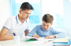 Khóa học ôn hè của trung tâm gia sư Đại học Y giúp con tự tin chuyển lớp