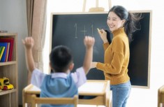 Mách bạn cách kết hợp học ở trường và ở nhà để đạt hiệu quả