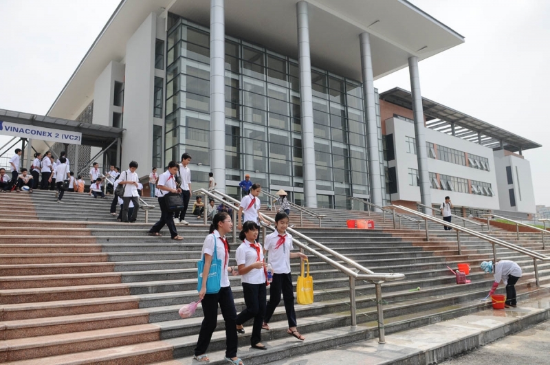 tuyen-sinh-vao-truong-chuyen